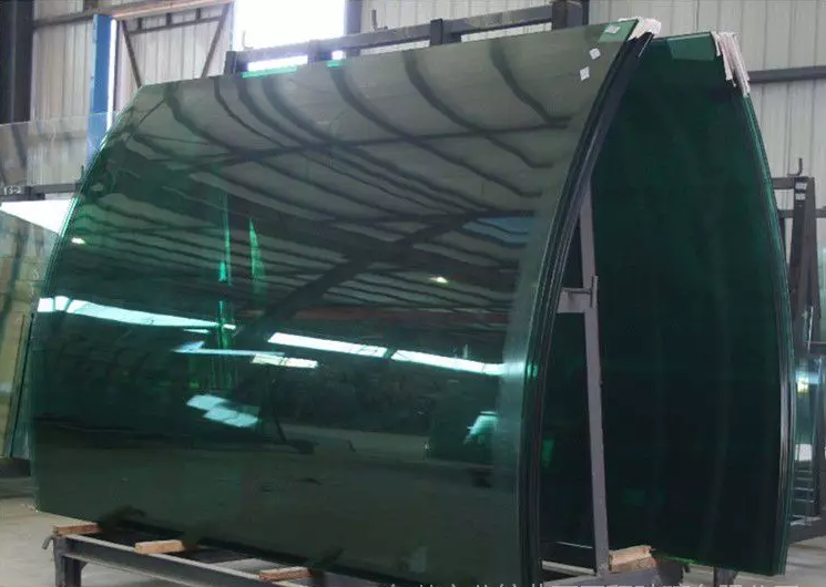 Custom quartz heater for glass